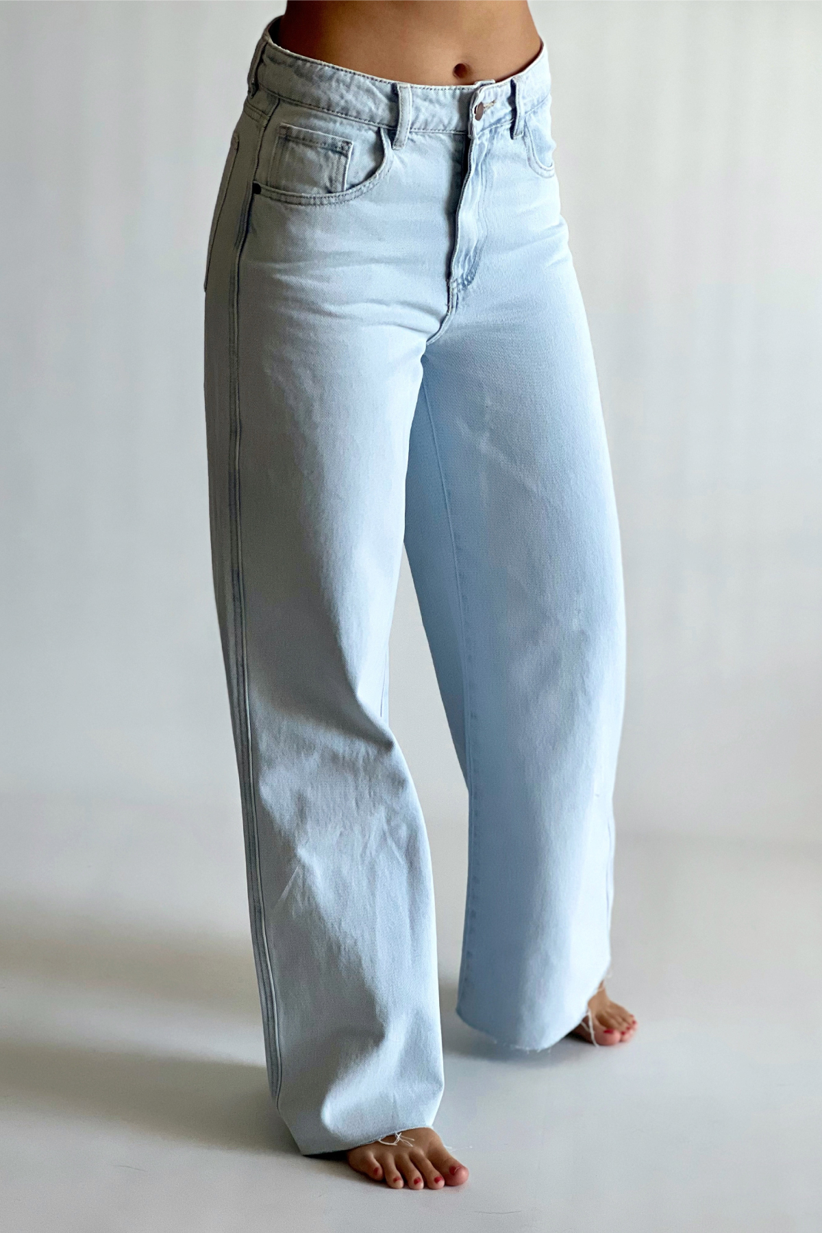 WIDE LEG JEANS